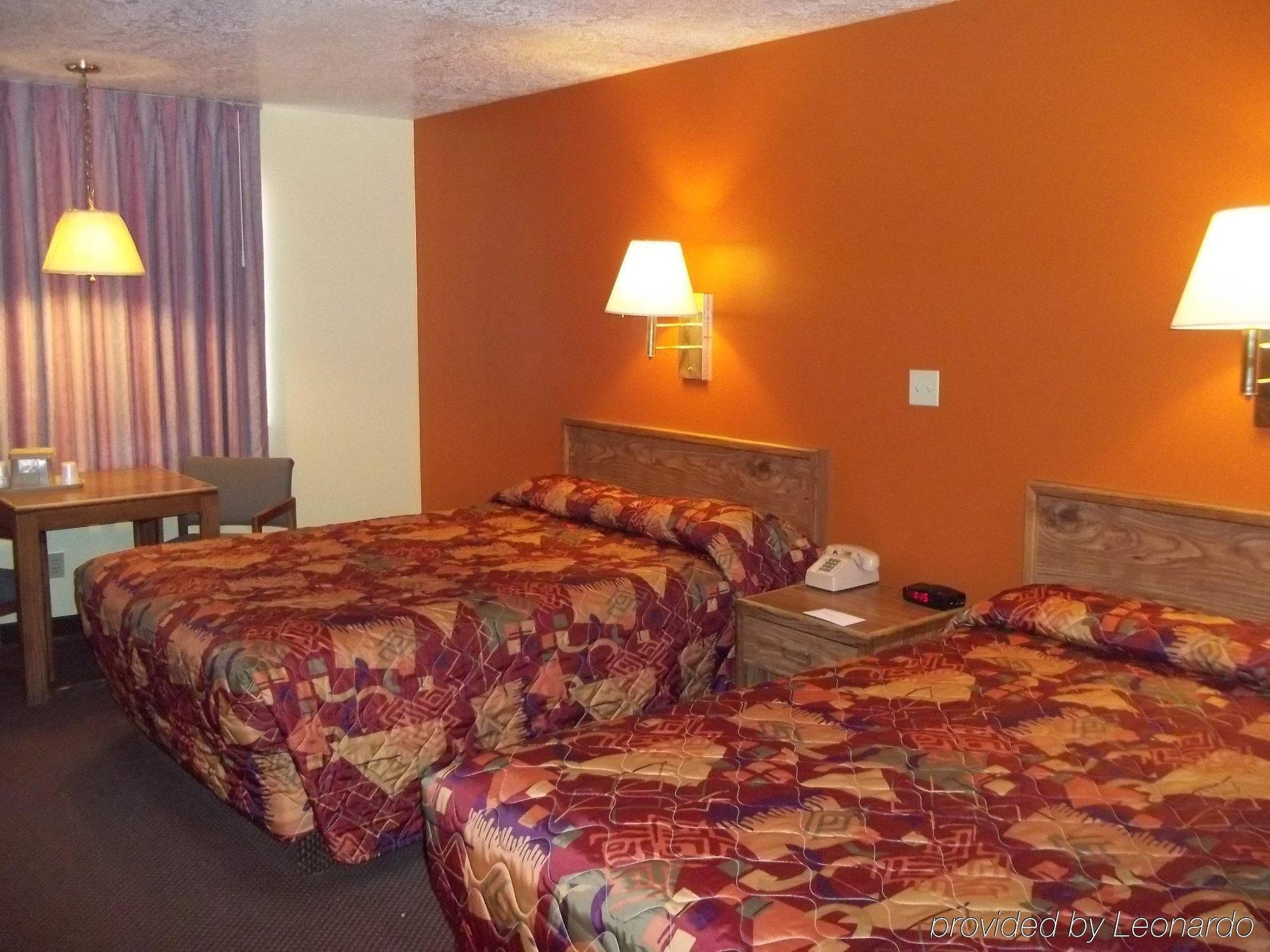 Rodeway Inn Moriarty Phòng bức ảnh